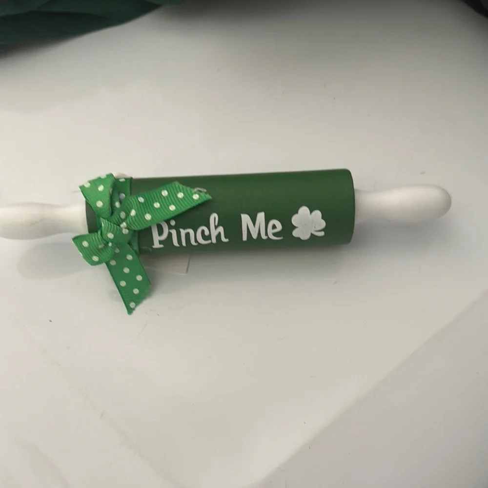 Green and White Shamrock Party Decorations